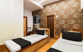 Super Hotel O By Oyo Dinar